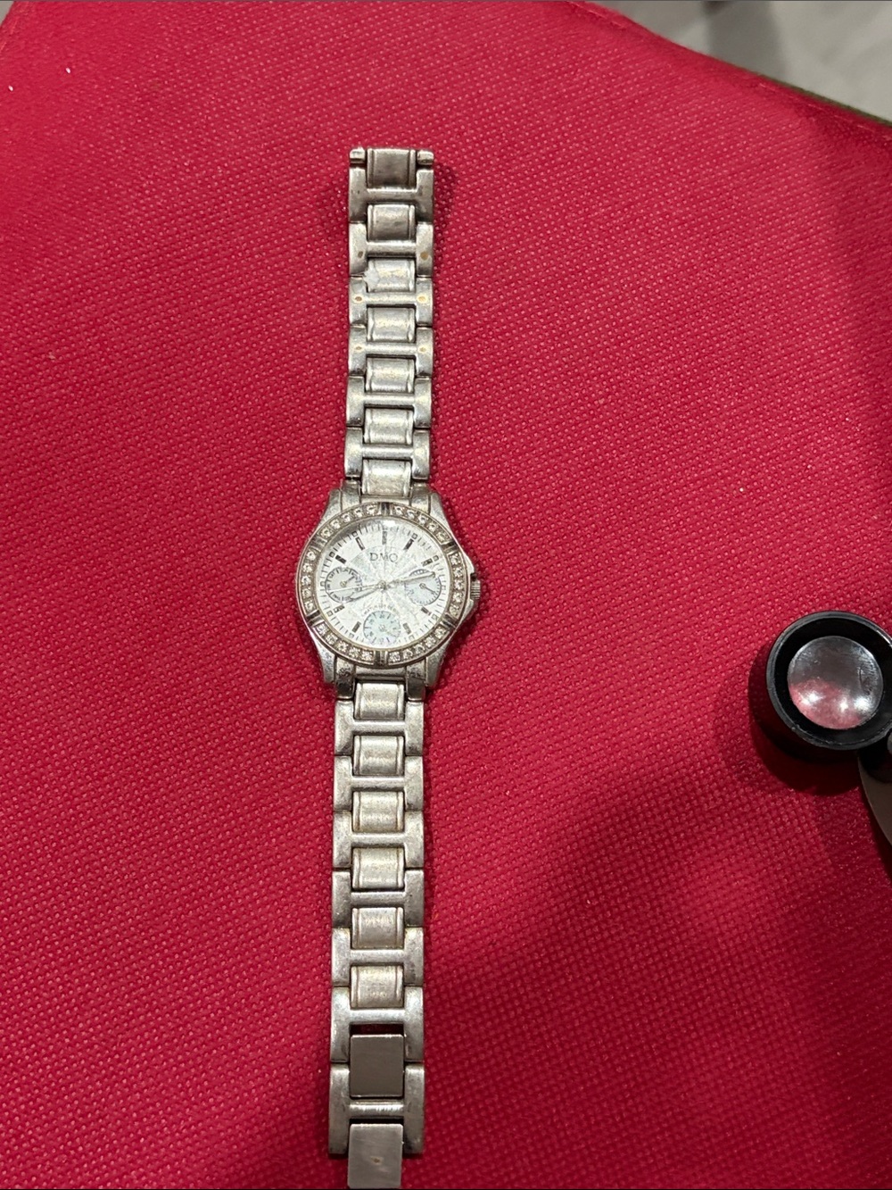 DMQ Women's Silver Stainless Steel Crystal scratched